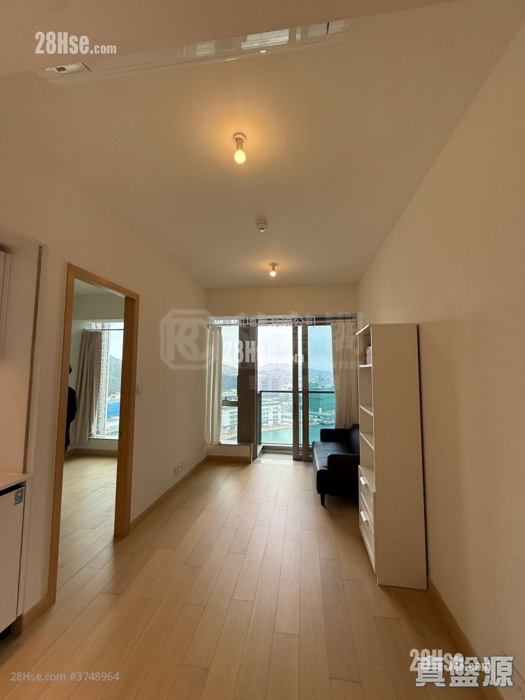 Marini Sell 1 Bedroom 380 ft²