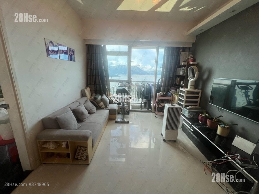 銀湖天峰 售盤 3 房 , 2 浴室 746 平方呎