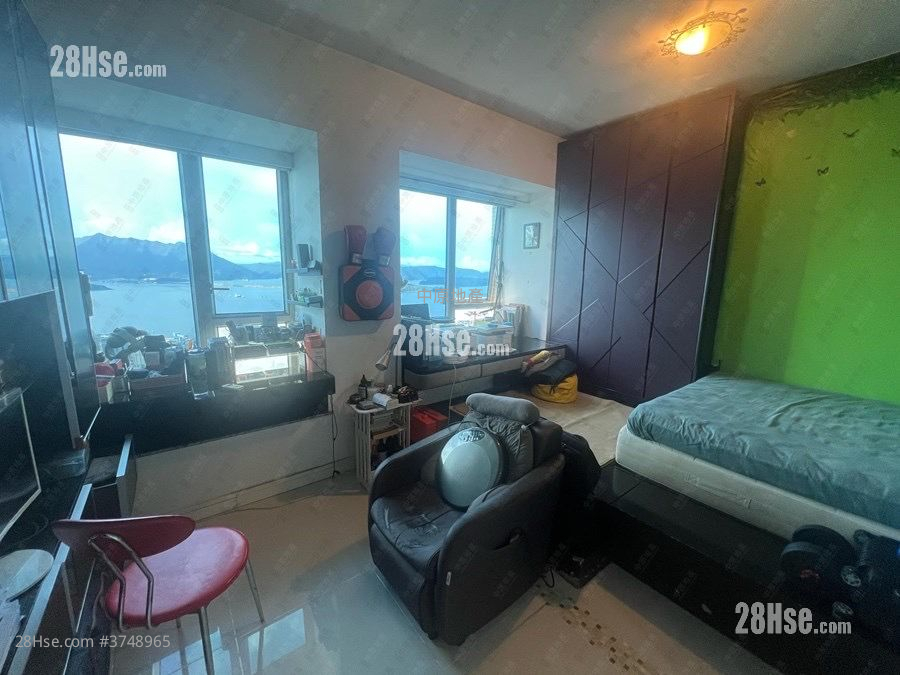 銀湖天峰 售盤 3 房 , 2 浴室 746 平方呎