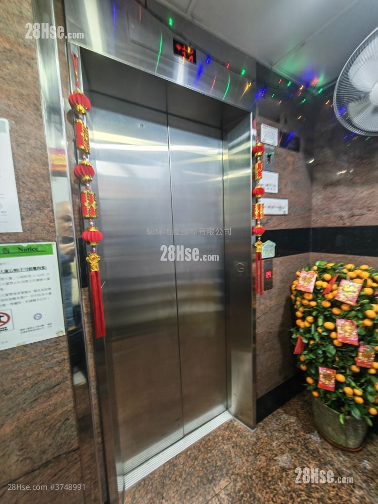 广胜大厦 售盘 1 房 , 1 浴室 375 平方尺