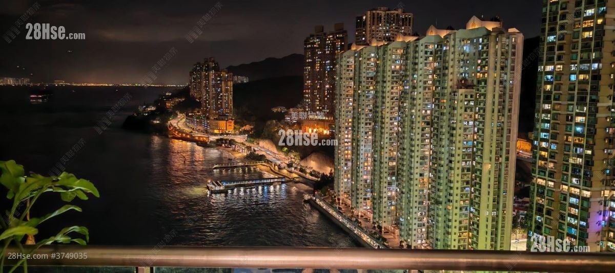 Bellagio Sell 3 Bedrooms , 1 Bathroom 935 ft²