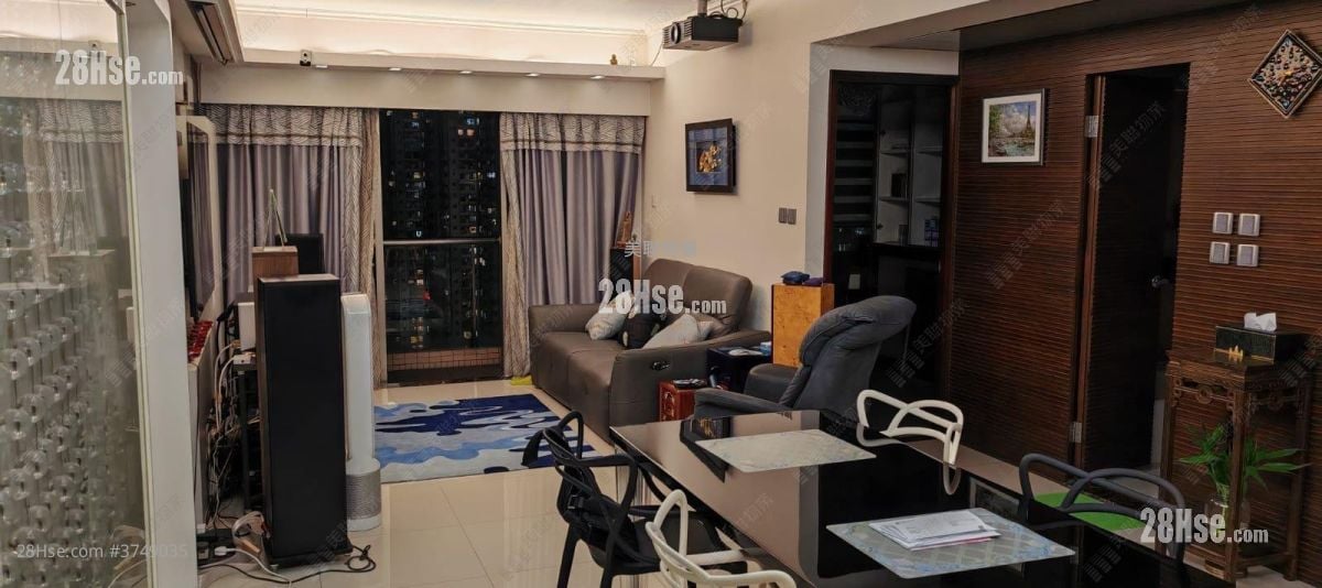 Bellagio Sell 3 Bedrooms , 1 Bathroom 935 ft²