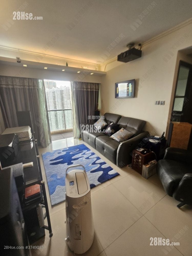 Bellagio Sell 3 Bedrooms , 1 Bathroom 935 ft²