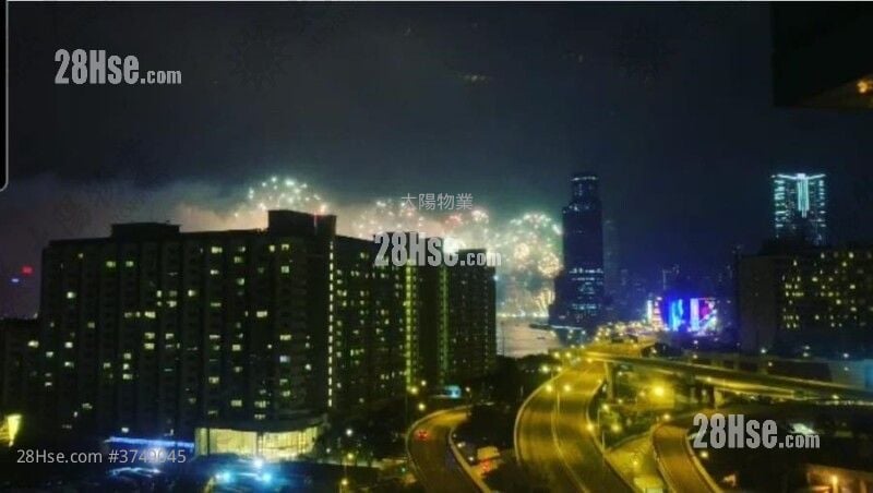 Harbour Place Sell 2 Bedrooms 481 ft²