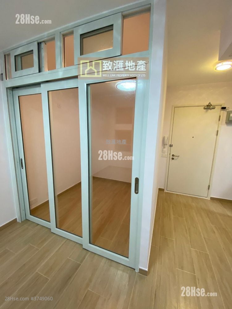 尚文苑 售盘 1 房 295 平方尺