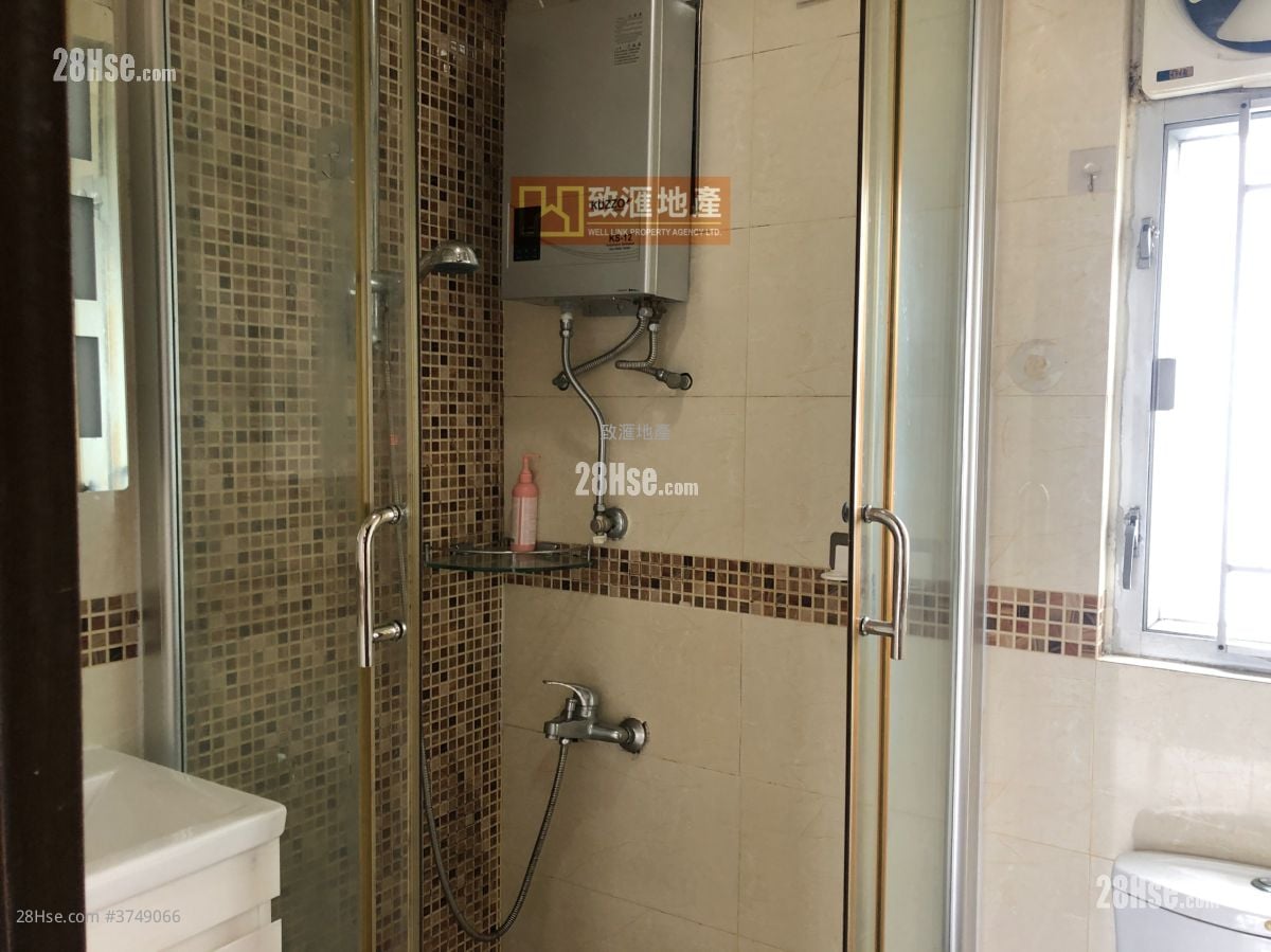 荃湾花园 售盘 2 房 352 平方尺