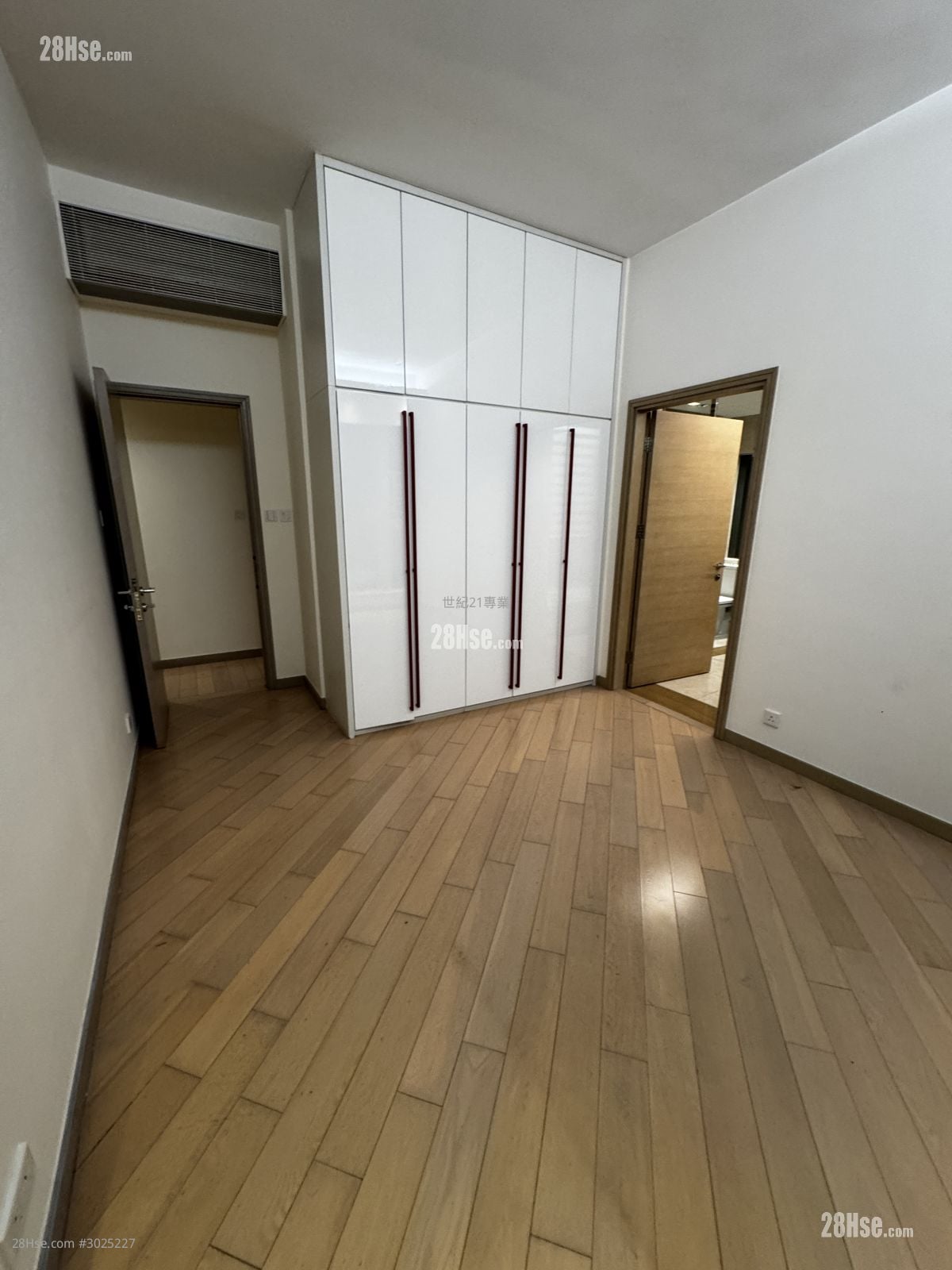 誉港湾 售盘 4 房 , 2 浴室 1,496 平方尺