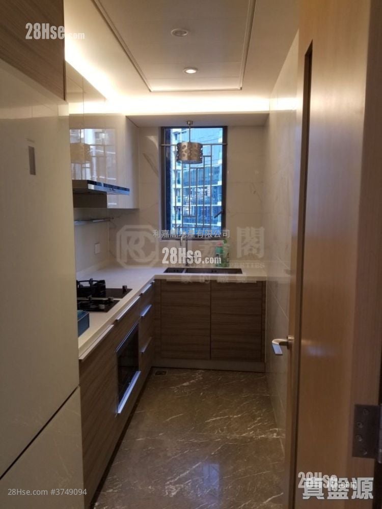 海翩滙 售盘 3 房 850 平方尺