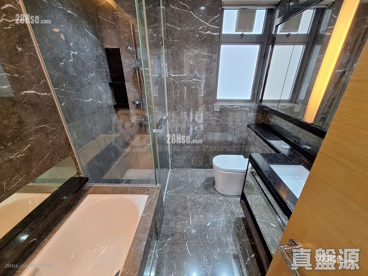 天晋 售盘 3 房 872 平方尺