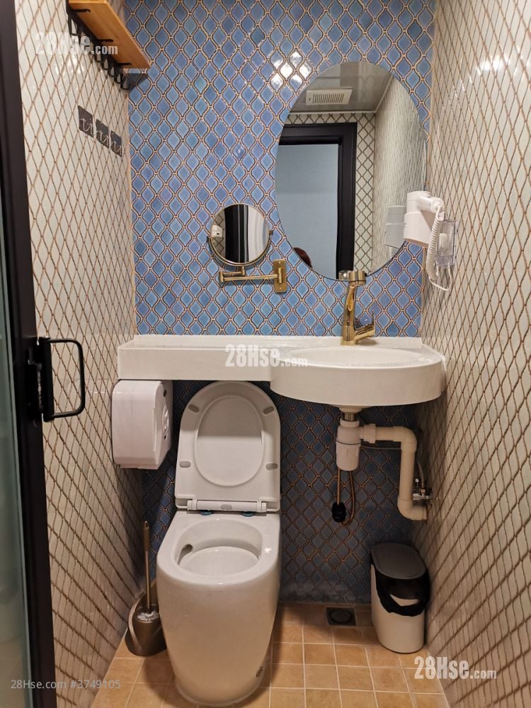 水藍天岸東堤灣畔 租盤 3 浴室 70 平方呎