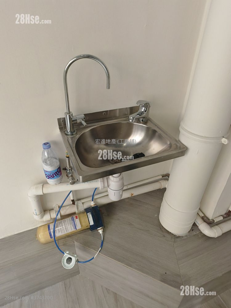 建德豐工業大廈 租盤