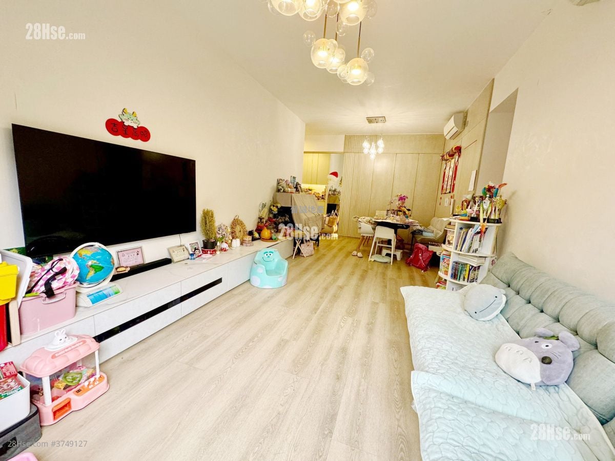 满名山 售盘 3 房 , 2 浴室 862 平方尺