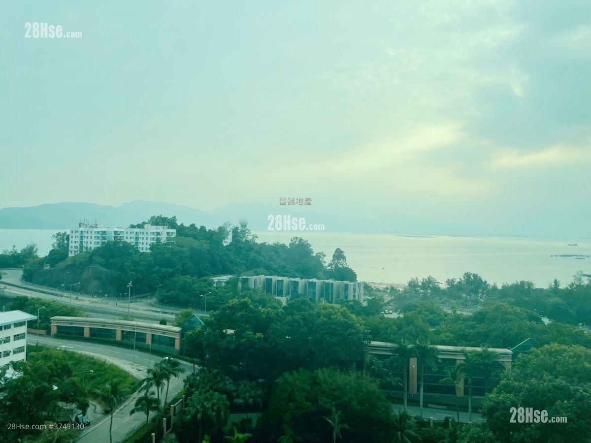 Palatial Coast Sell 3 Bedrooms , 2 Bathrooms 1,212 ft²