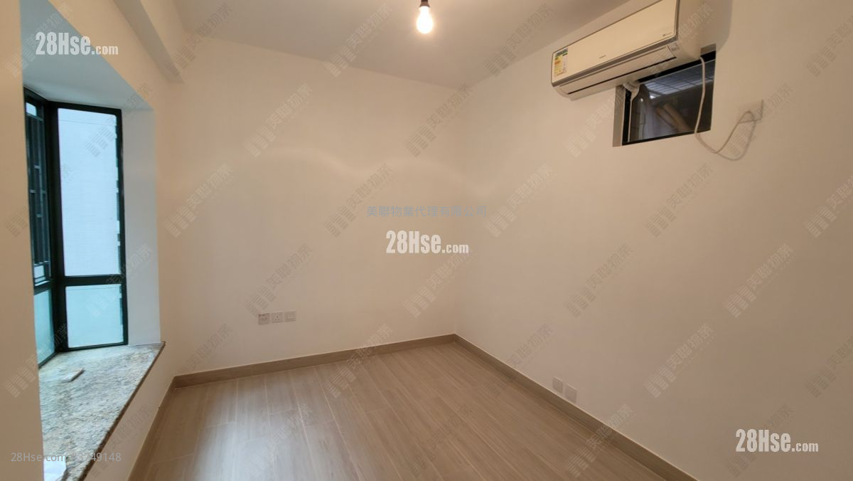 东港城 售盘 2 房 , 1 浴室 524 平方尺