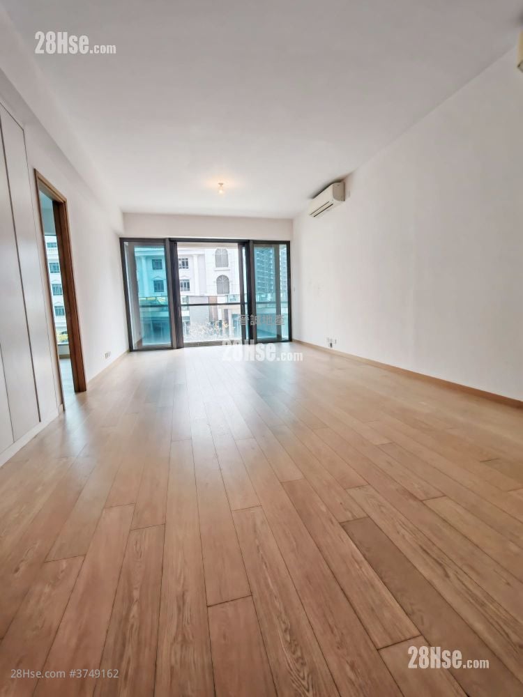 The Bloomsway Sell 5+ Bedrooms , 4 Bathrooms 1,398 ft²