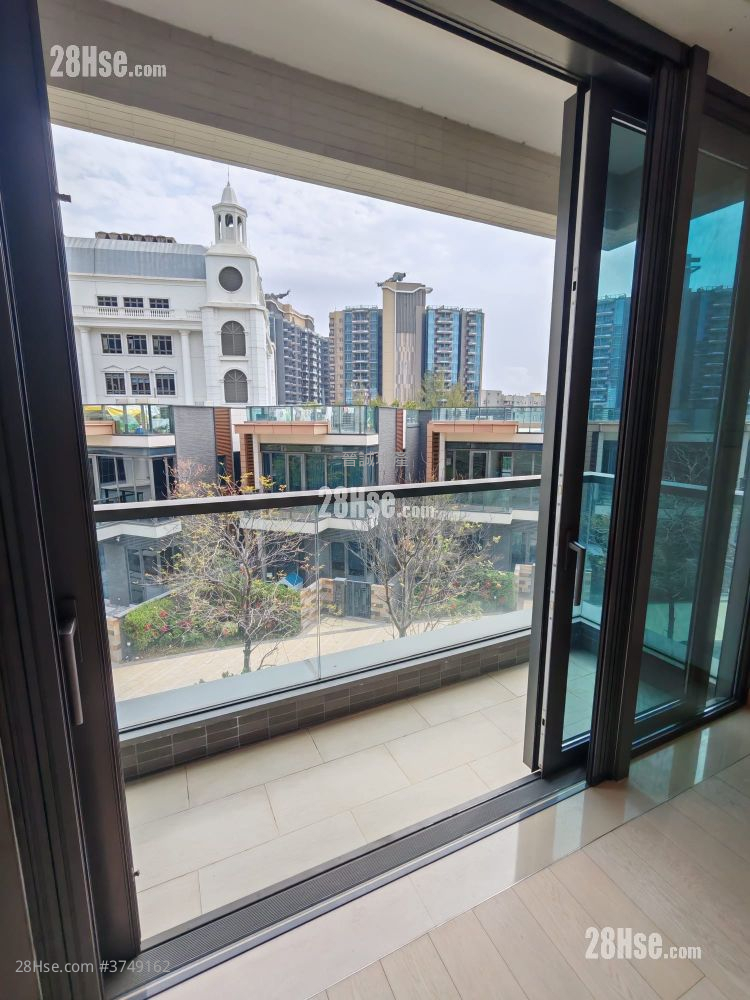 The Bloomsway Sell 5+ Bedrooms , 4 Bathrooms 1,398 ft²