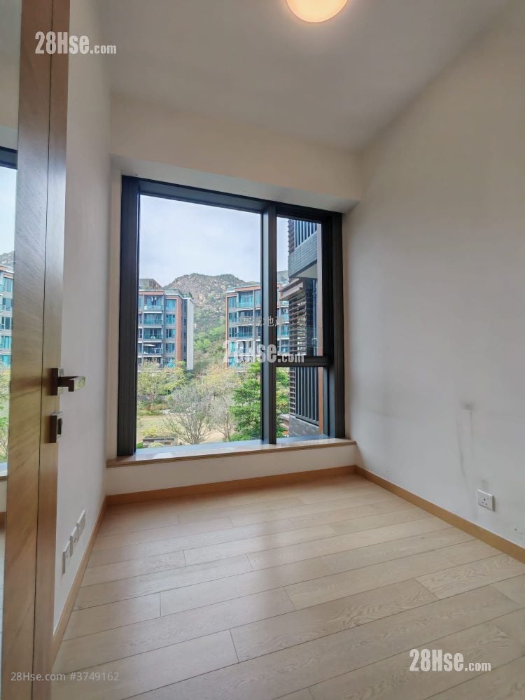 The Bloomsway Sell 5+ Bedrooms , 4 Bathrooms 1,398 ft²