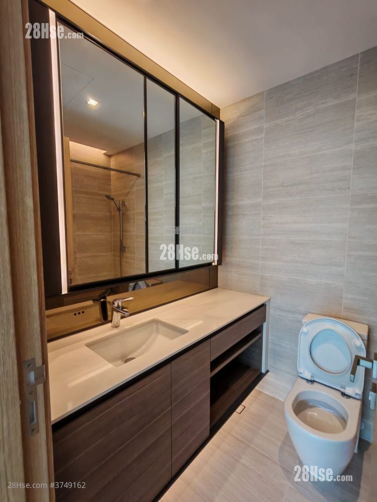 The Bloomsway Sell 5+ Bedrooms , 4 Bathrooms 1,398 ft²