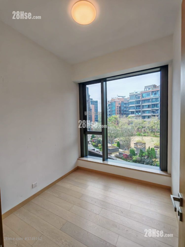 The Bloomsway Sell 5+ Bedrooms , 4 Bathrooms 1,398 ft²