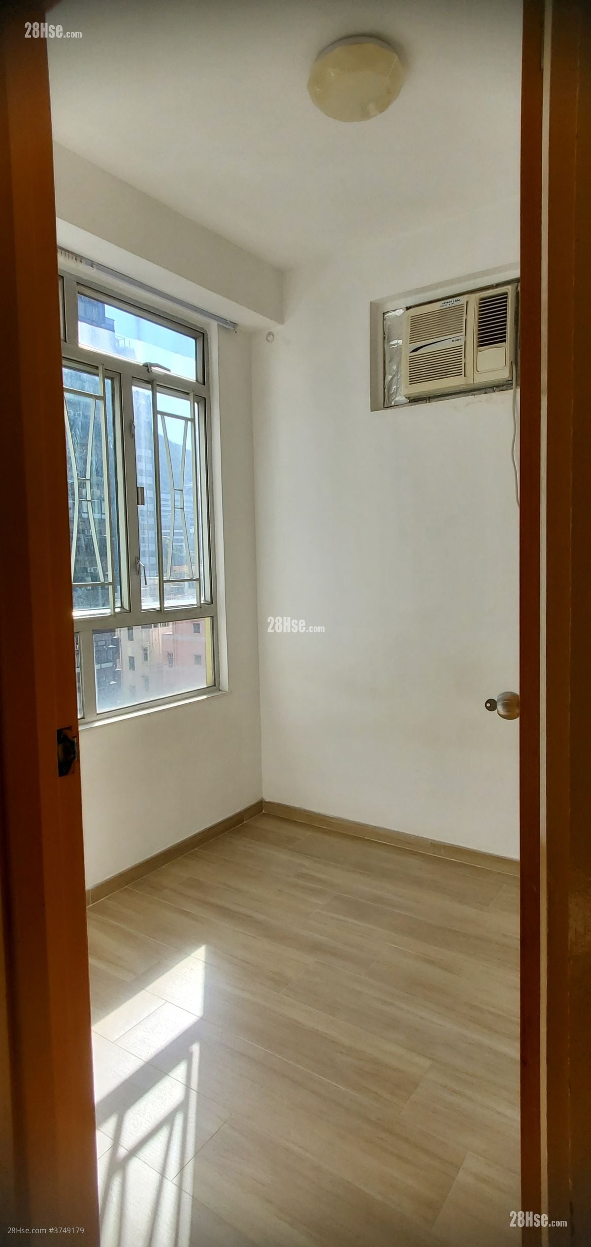 新昇大廈 租盤 2 房 , 1 浴室 312 平方呎