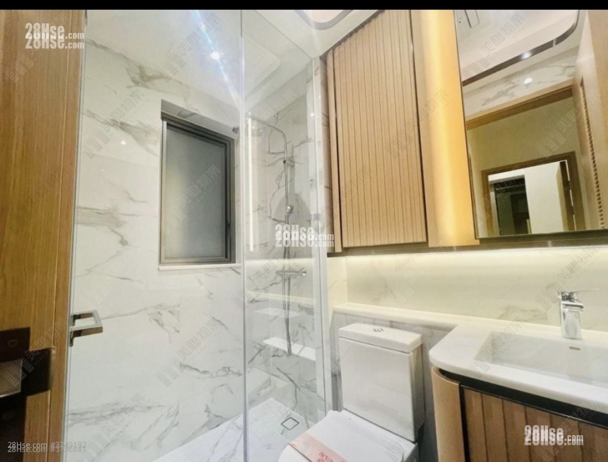 Nexus Grand Sell 2 Bedrooms 392 ft²