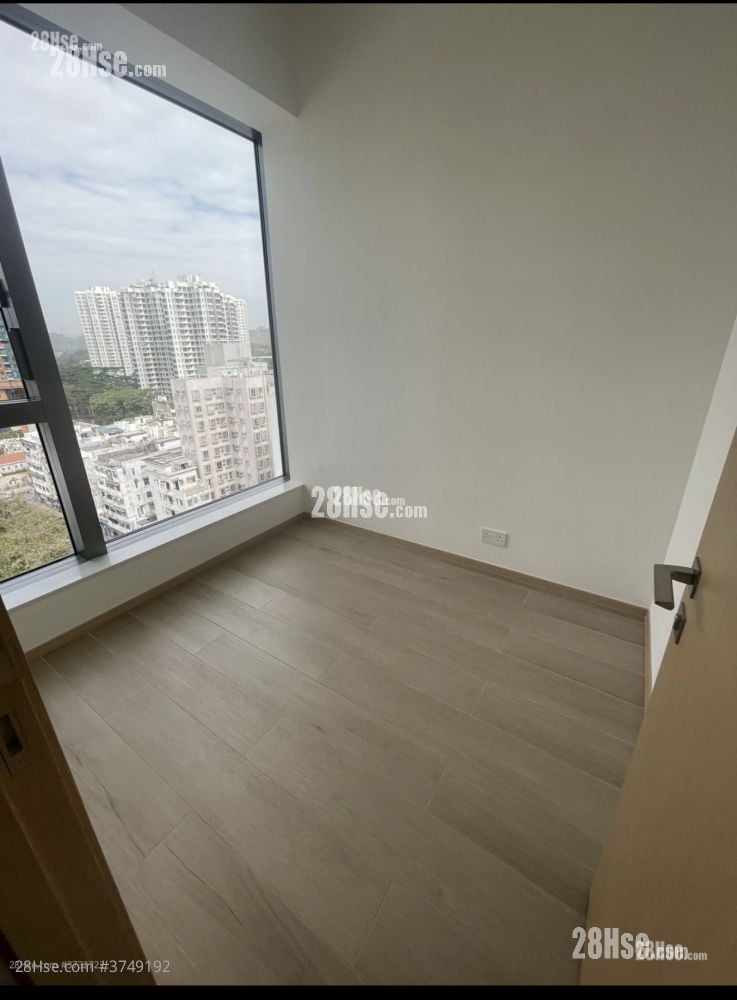 Nexus Grand Sell 2 Bedrooms 392 ft²