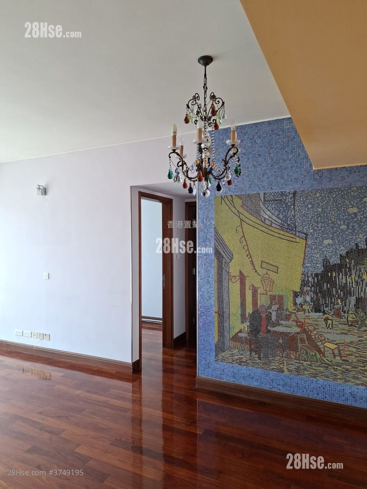 The Harbourside Sell 2 Bedrooms , 2 Bathrooms 750 ft²