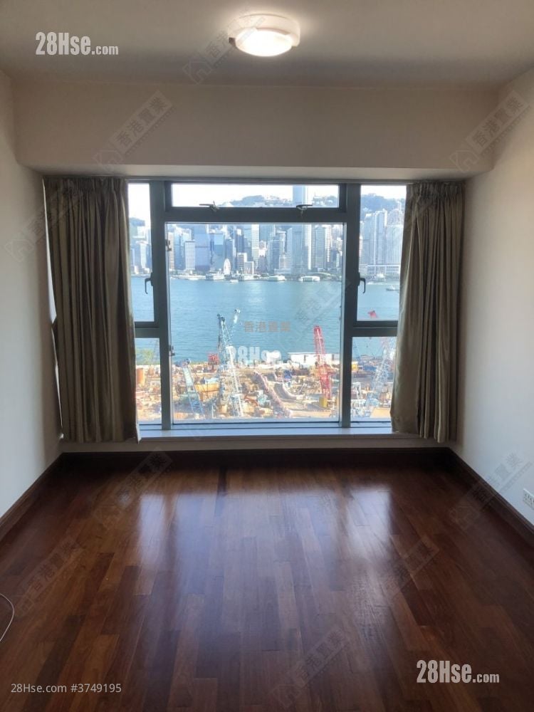 The Harbourside Sell 2 Bedrooms , 2 Bathrooms 750 ft²