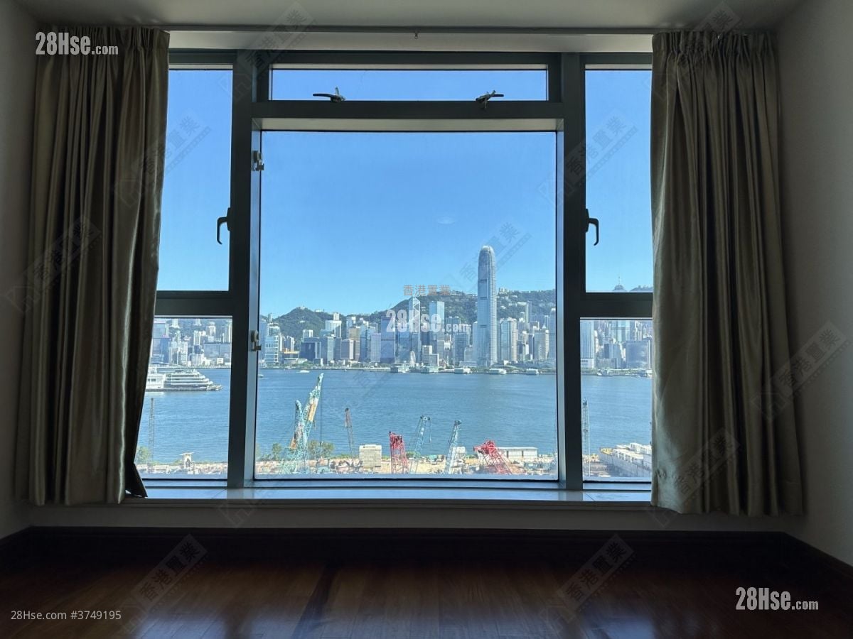 The Harbourside Sell 2 Bedrooms , 2 Bathrooms 750 ft²