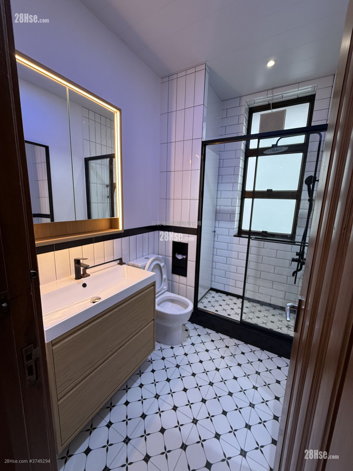 巴芬道5-7號 租盤 4 房 , 3 浴室 1,679 平方呎