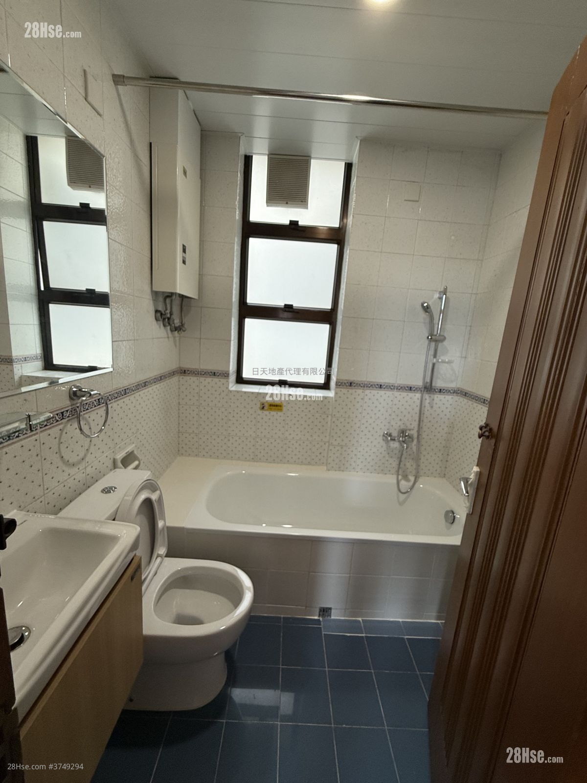 巴芬道5-7號 租盤 4 房 , 3 浴室 1,679 平方呎