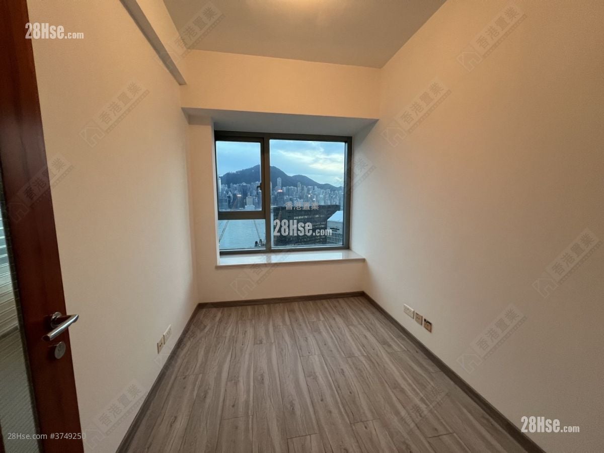 君临天下 售盘 3 房 , 3 浴室 1,051 平方尺