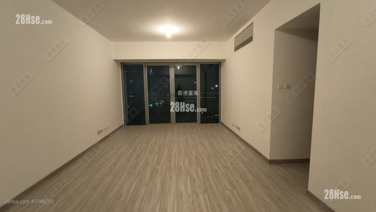 君临天下 售盘 3 房 , 3 浴室 1,051 平方尺