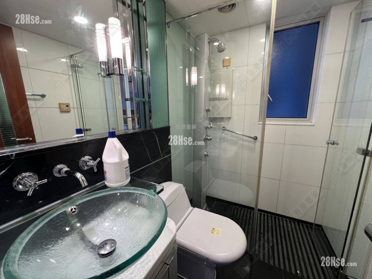 君临天下 售盘 3 房 , 3 浴室 1,051 平方尺