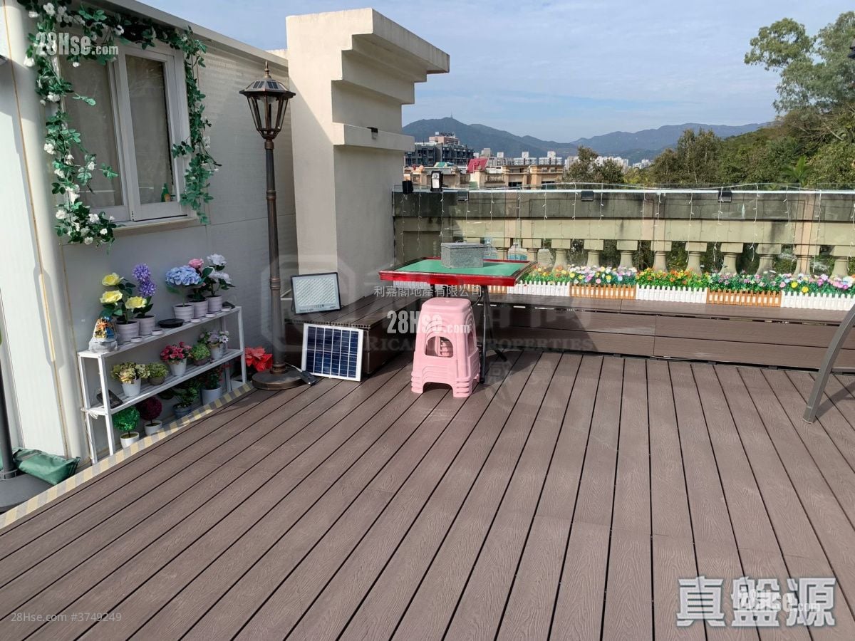 盈峰翠邸 售盘 3 房 928 平方尺