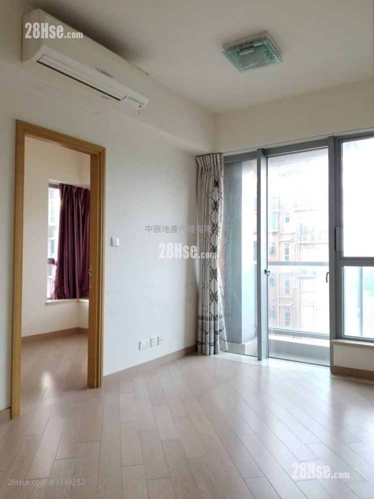 Century Gateway Sell 1 Bedroom , 1 Bathroom 372 ft²