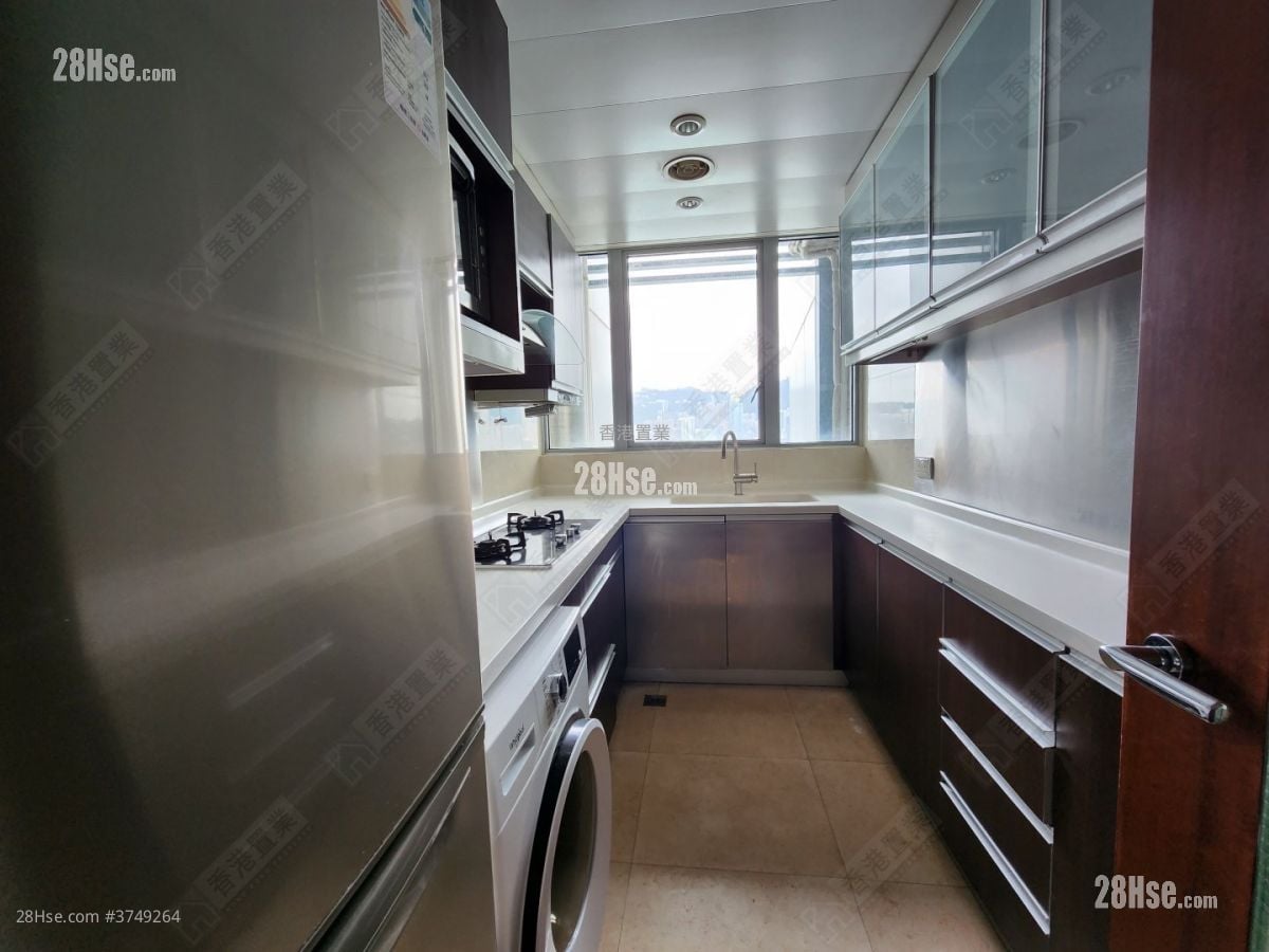 君临天下 售盘 3 房 , 3 浴室 1,059 平方尺