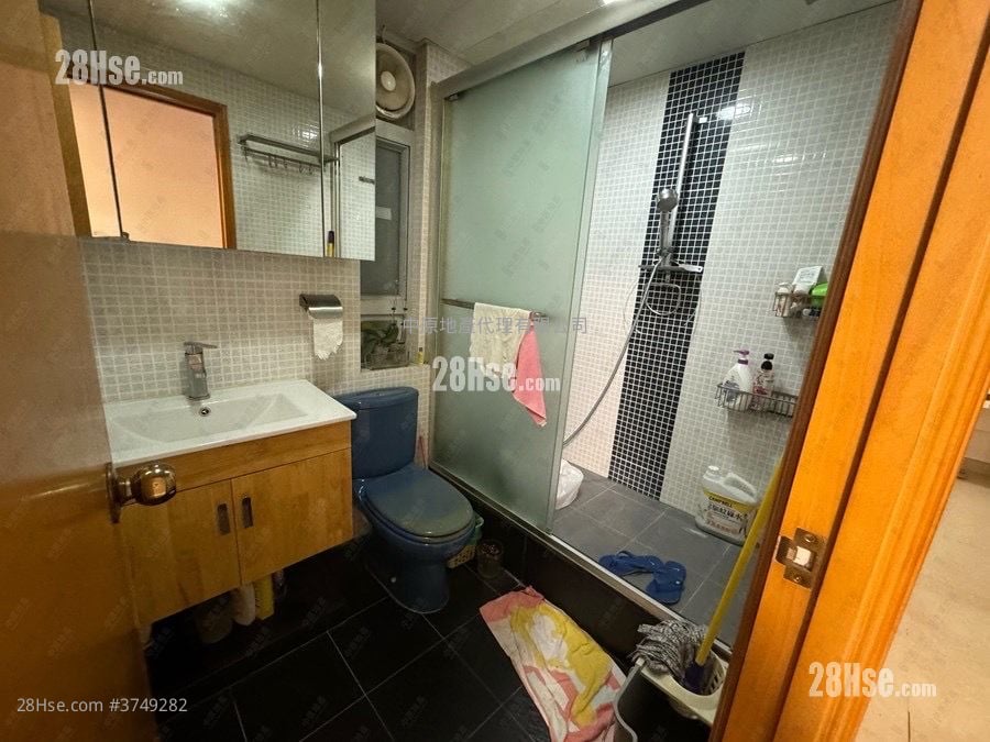 新兴花园 售盘 3 房 592 平方尺