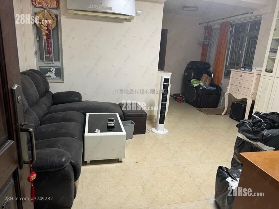 新兴花园 售盘 3 房 592 平方尺