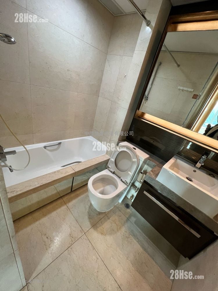 Century Gateway Sell 3 Bedrooms , 1 Bathroom 722 ft²