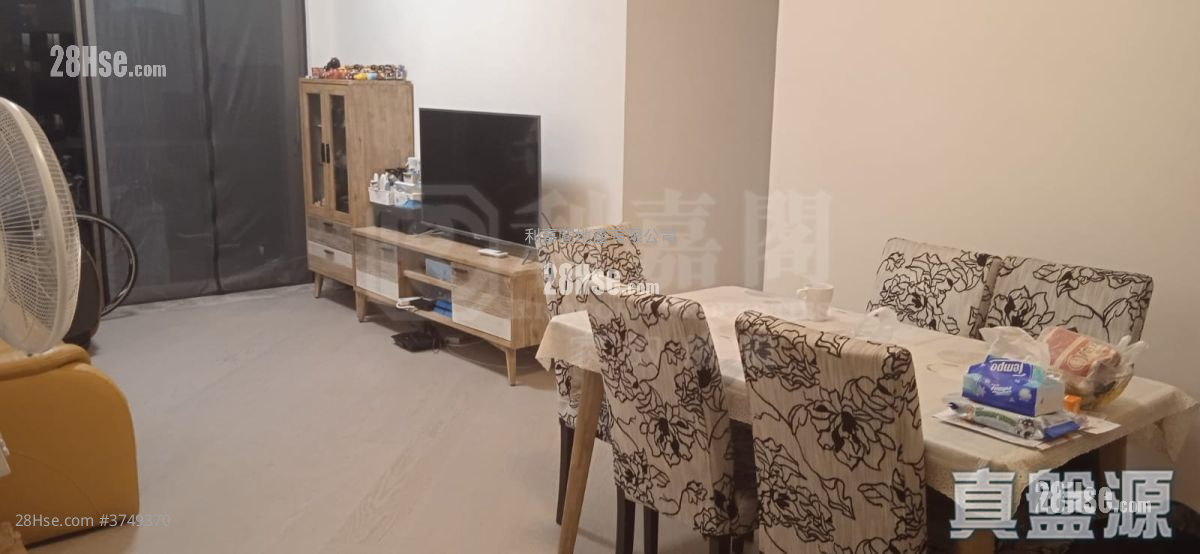 泓碧 售盤 3 房 , 2 浴室 854 平方呎