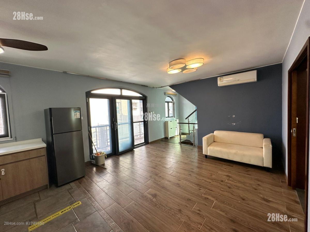 村屋 售盤 2 房 , 2 浴室