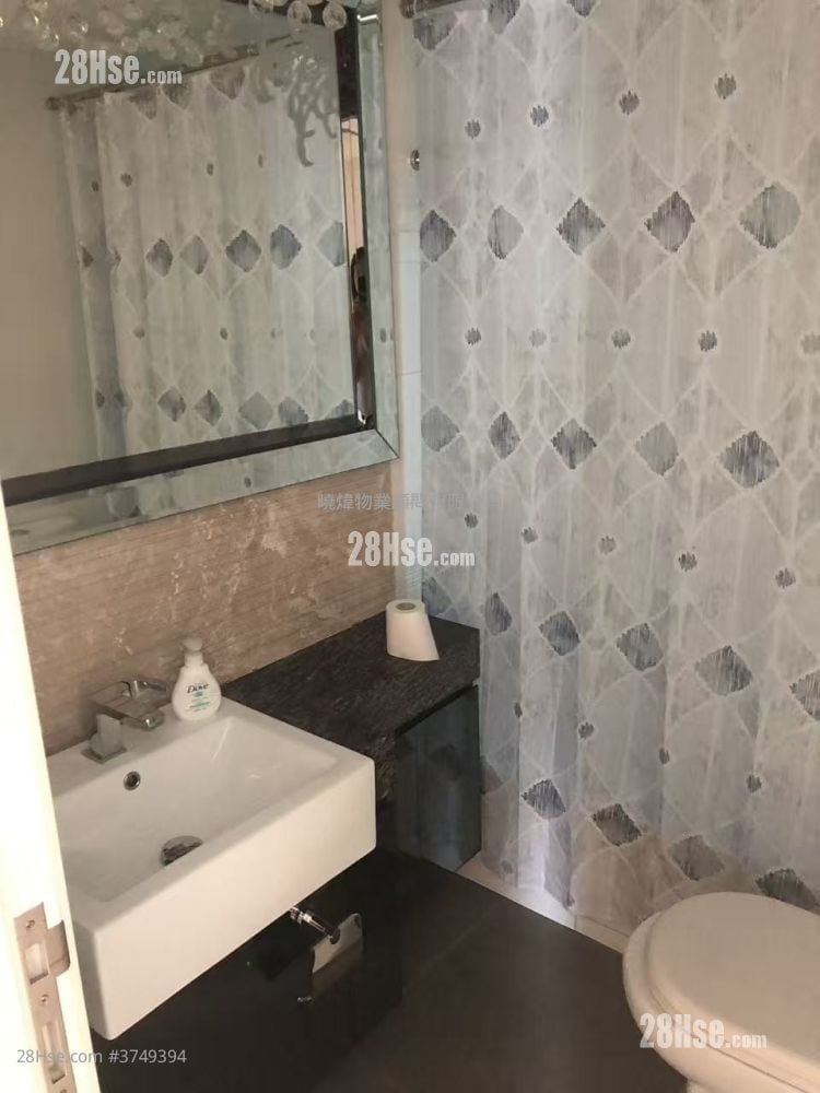 峻瀅 售盤 4 房 , 2 浴室 738 平方呎