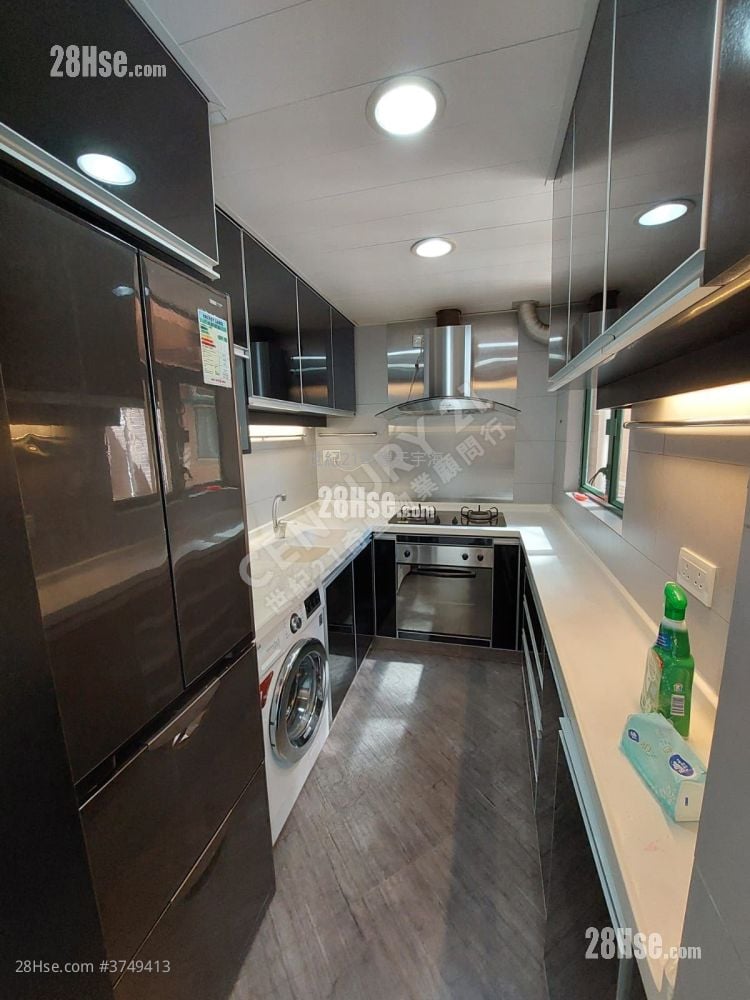 听涛雅苑 售盘 3 房 , 2 浴室 788 平方尺