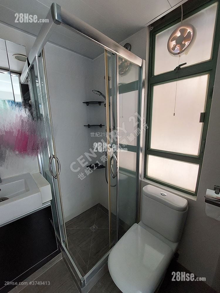 听涛雅苑 售盘 3 房 , 2 浴室 788 平方尺