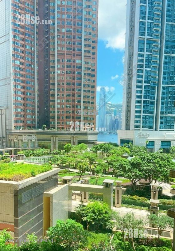 The Waterfront Sell 3 Bedrooms 948 ft²