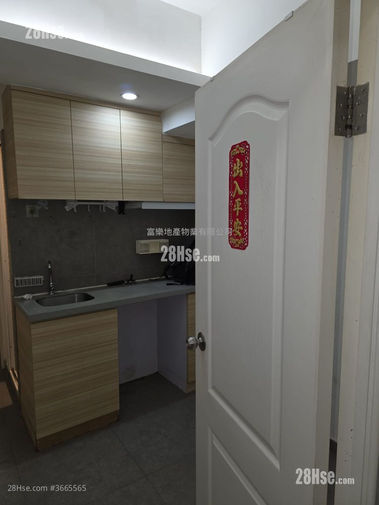 單幢樓房 租盤 1 房 , 1 浴室 160 平方呎