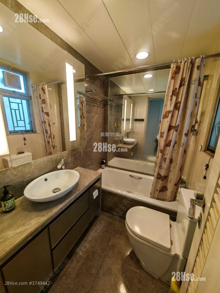 世宙 租盤 3 房 , 2 浴室 646 平方呎