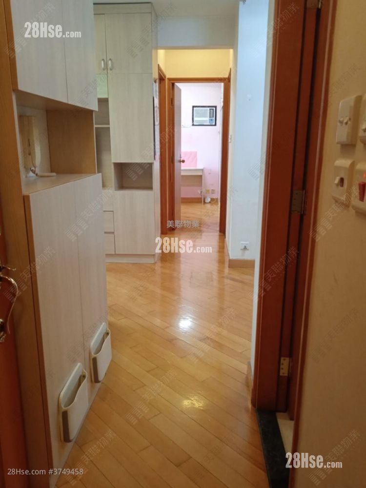 Villa By The Park Sell 2 Bedrooms , 1 Bathroom 428 ft²