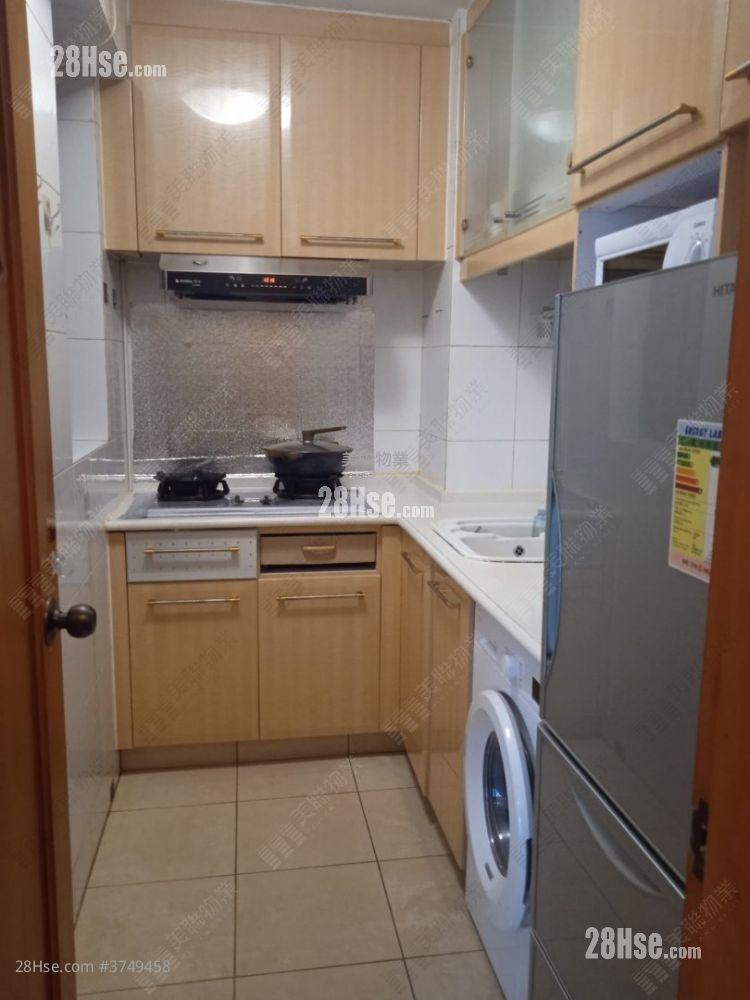 Villa By The Park Sell 2 Bedrooms , 1 Bathroom 428 ft²